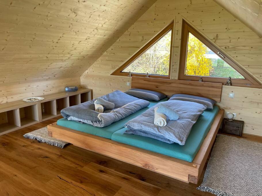 Horgenzell Zweistoeckiges Natur-Holzhaus Mit Berg- & Seesicht מראה חיצוני תמונה