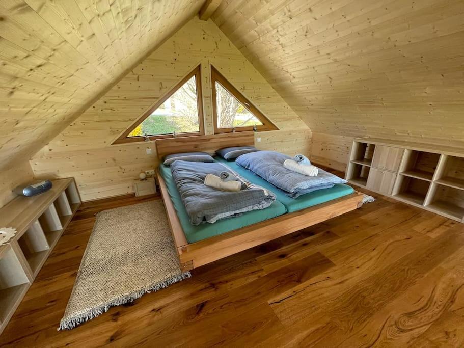 Horgenzell Zweistoeckiges Natur-Holzhaus Mit Berg- & Seesicht מראה חיצוני תמונה